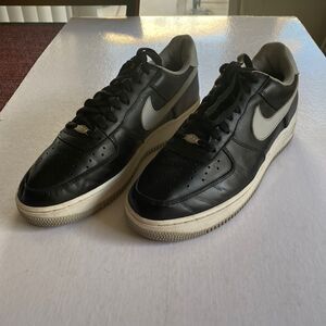 NIKE AF1 ‘82 Men’s Leather Basketball Shoes Size 10.5